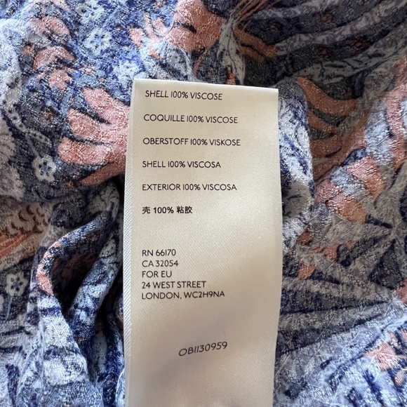 Maeve By Anthropologie Cathy Pleated Blouse with Blue and Orange Jungle Print XS - Picture 15 of 16